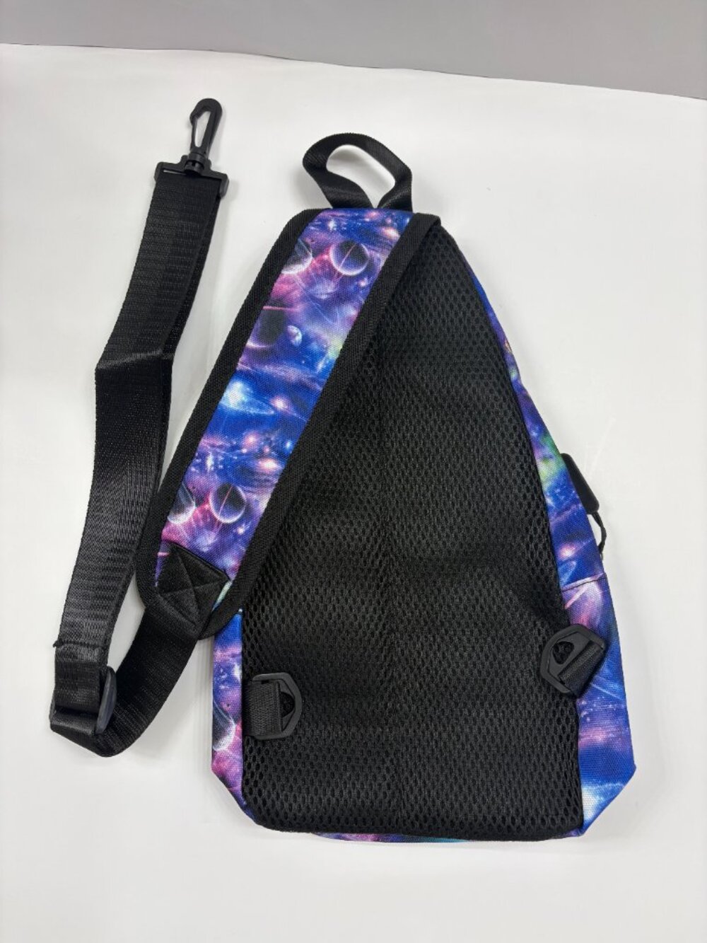 Belt Bag - Sling Bag -Crossbody -3 Compartment -Galaxy / Planet Stars Print- NWT - Picture 8 of 10